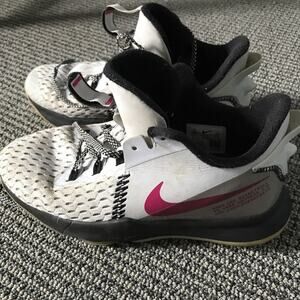 Nike 2020‎ Witness V5 Air Zoom 6.5Y